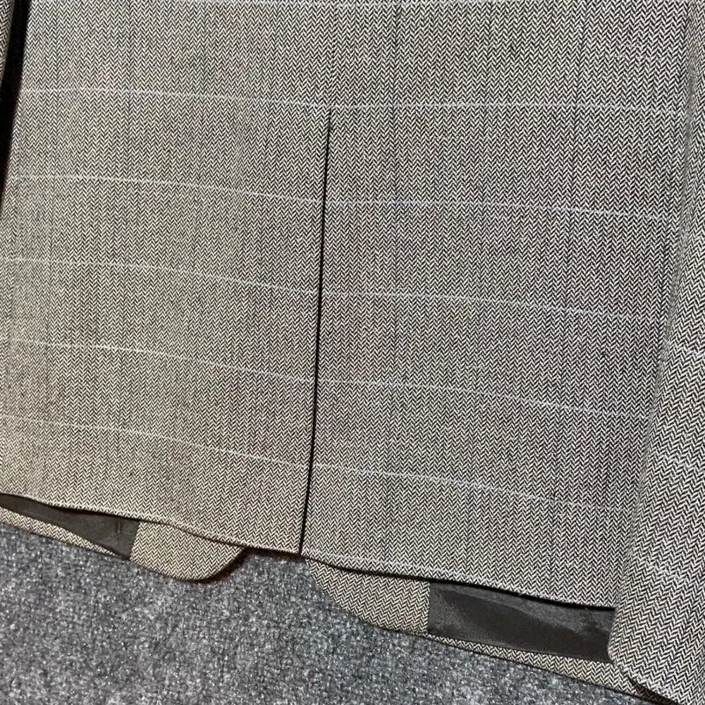 JOS A BANK Wool Silk Cashmere Linen Blazer 42 Regular Grey Windowpane Sport Coat